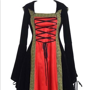 Women's Medieval Renaissance Gown Costume Dress